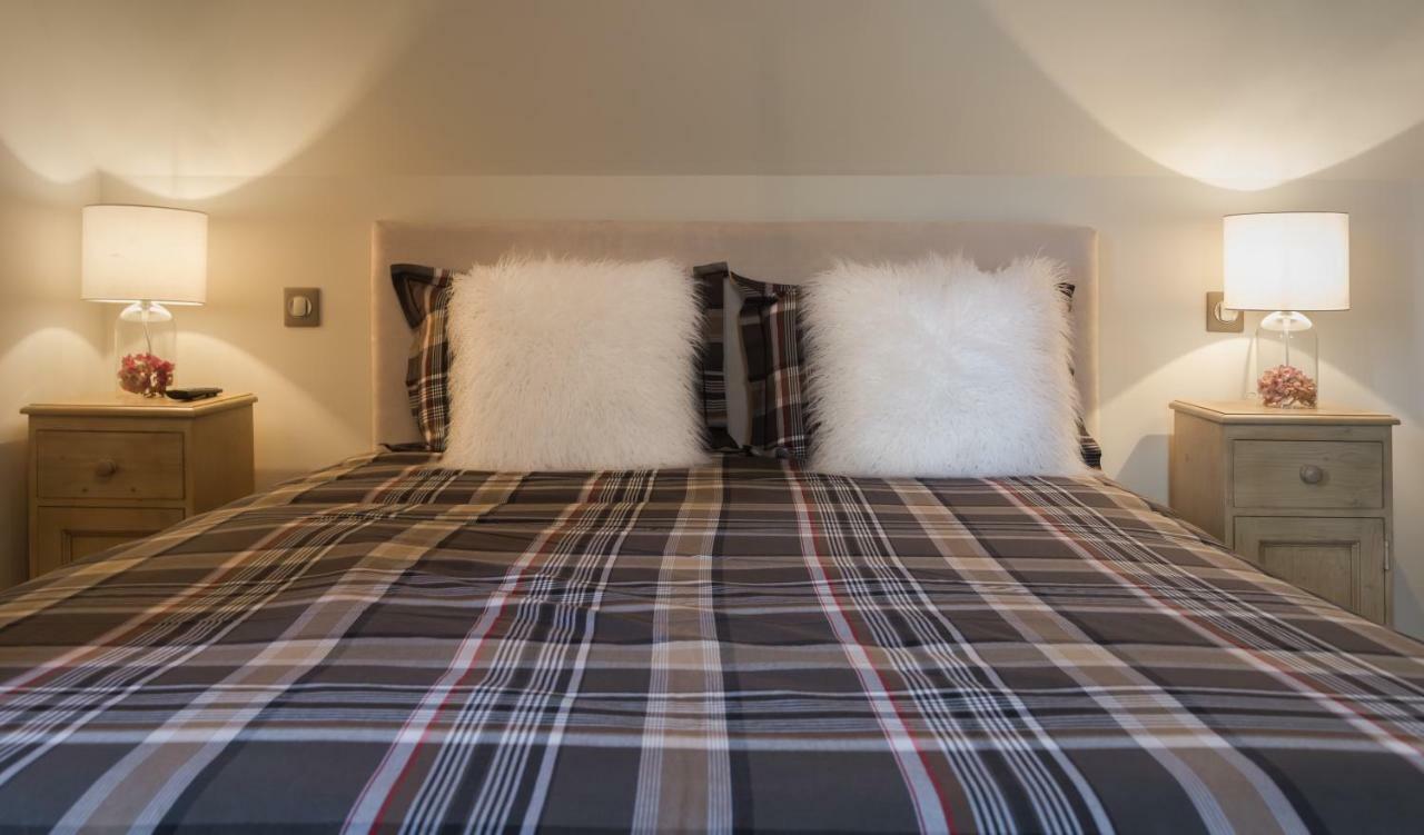Les Chambres Chez Christine Ottrott Exteriör bild